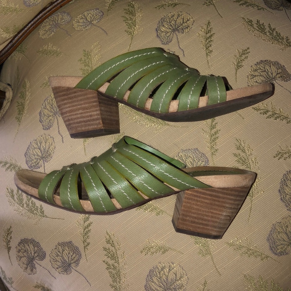Morons Sandals